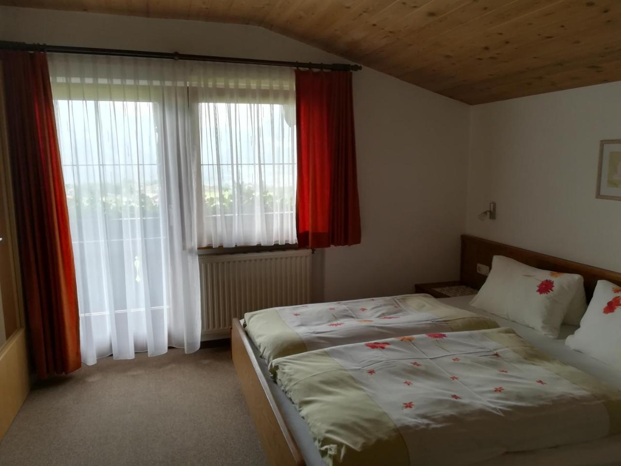 Ferienwohnung Angererhof 라이스임알바흐탈 외부 사진