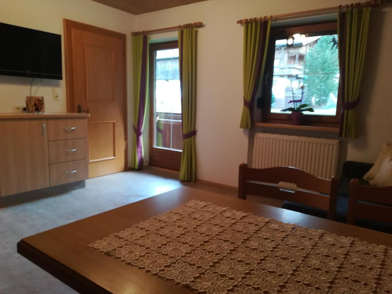 Ferienwohnung Angererhof 라이스임알바흐탈 외부 사진