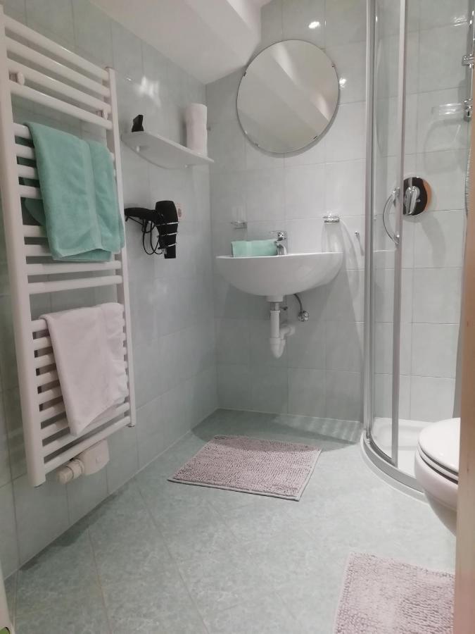 Ferienwohnung Angererhof 라이스임알바흐탈 외부 사진